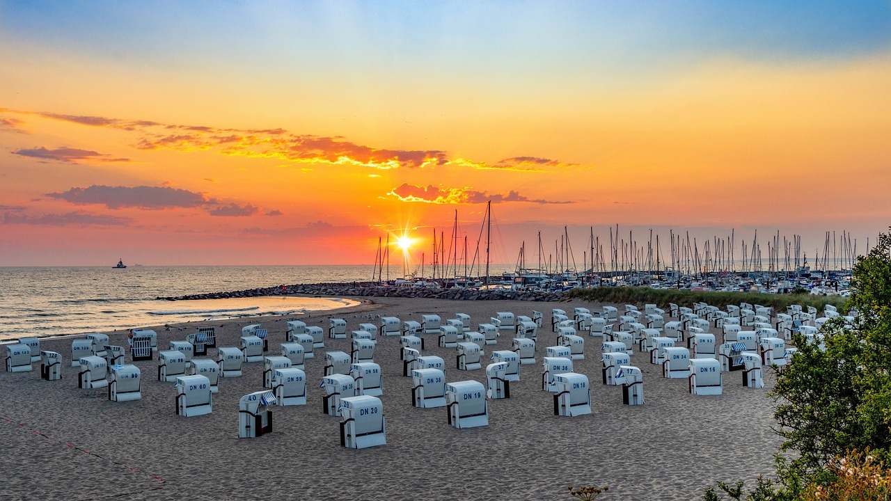 ostsee, ostseebad kuehlungsborn, mecklenburg-vorpommern, beach, seashore, shore, boats, sea, water, ocean, nature, sunset, horizon, ostsee, ostsee, ostsee, ostsee, ostsee, mecklenburg-vorpommern, mecklenburg-vorpommern, mecklenburg-vorpommern, mecklenburg-vorpommern, mecklenburg-vorpommern